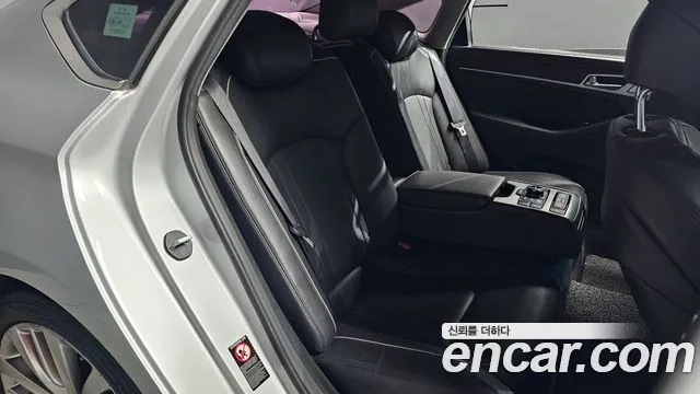 Genesis G80 2018 Серебристо-серый из Кореи, фото 4