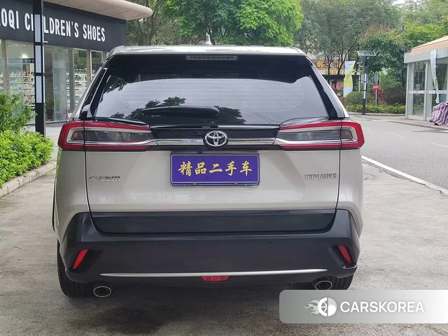 Toyota Wildlander 2021 Серебристо-серый из Китая, фото 4