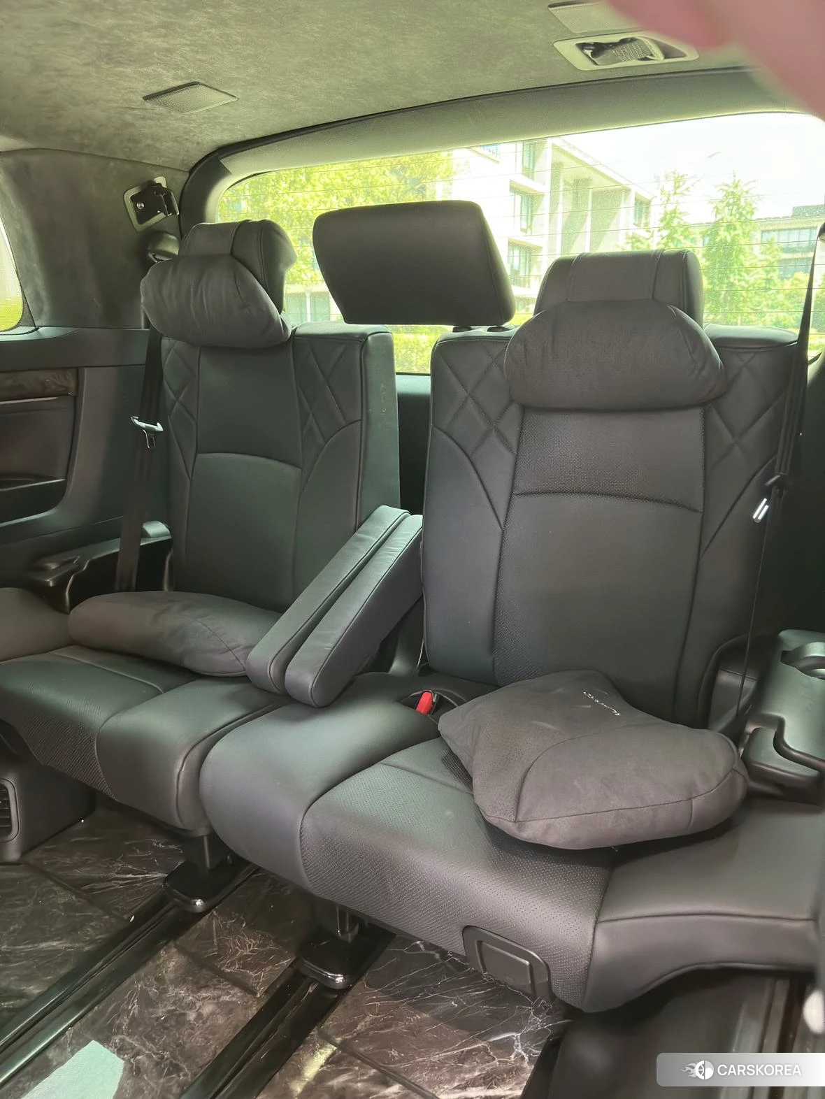 Toyota Alphard 2021 Черный из Китая, фото 4