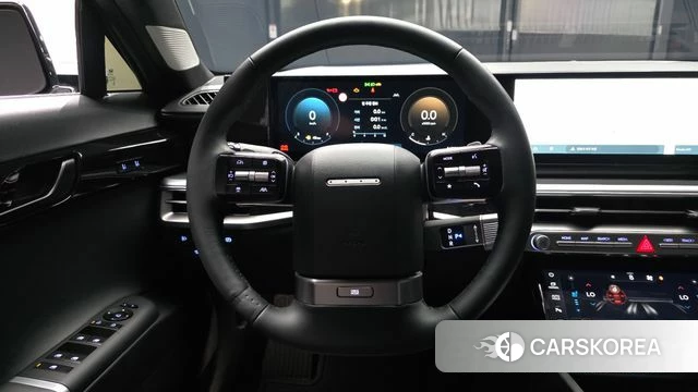 Hyundai Grandeur (GN7) 2026 Серебристо-серый из Кореи, фото 4