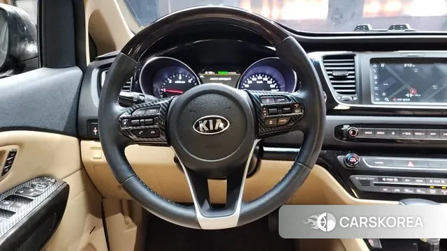 Kia The New Carnival 2018 Черный из Кореи, фото 4