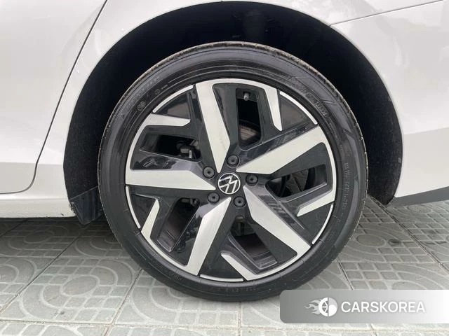 Volkswagen Lamando 2023 Белый из Китая, фото 4