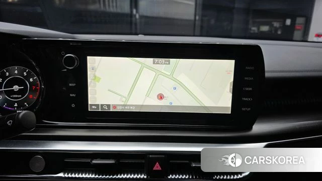 Kia K5 3rd generation 2023 Серый из Кореи, фото 4