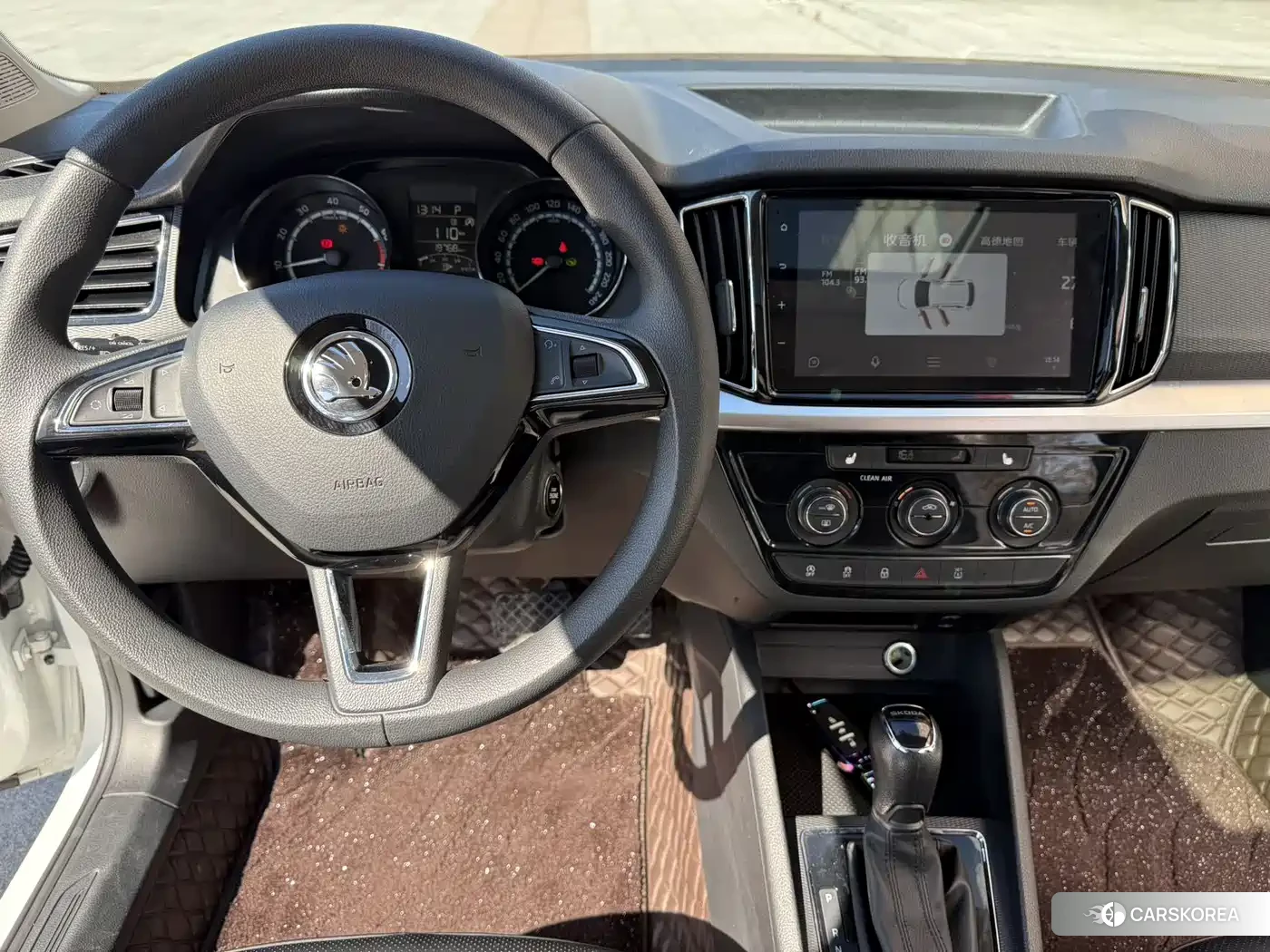 Skoda Kamiq 2024 Белый из Китая, фото 4