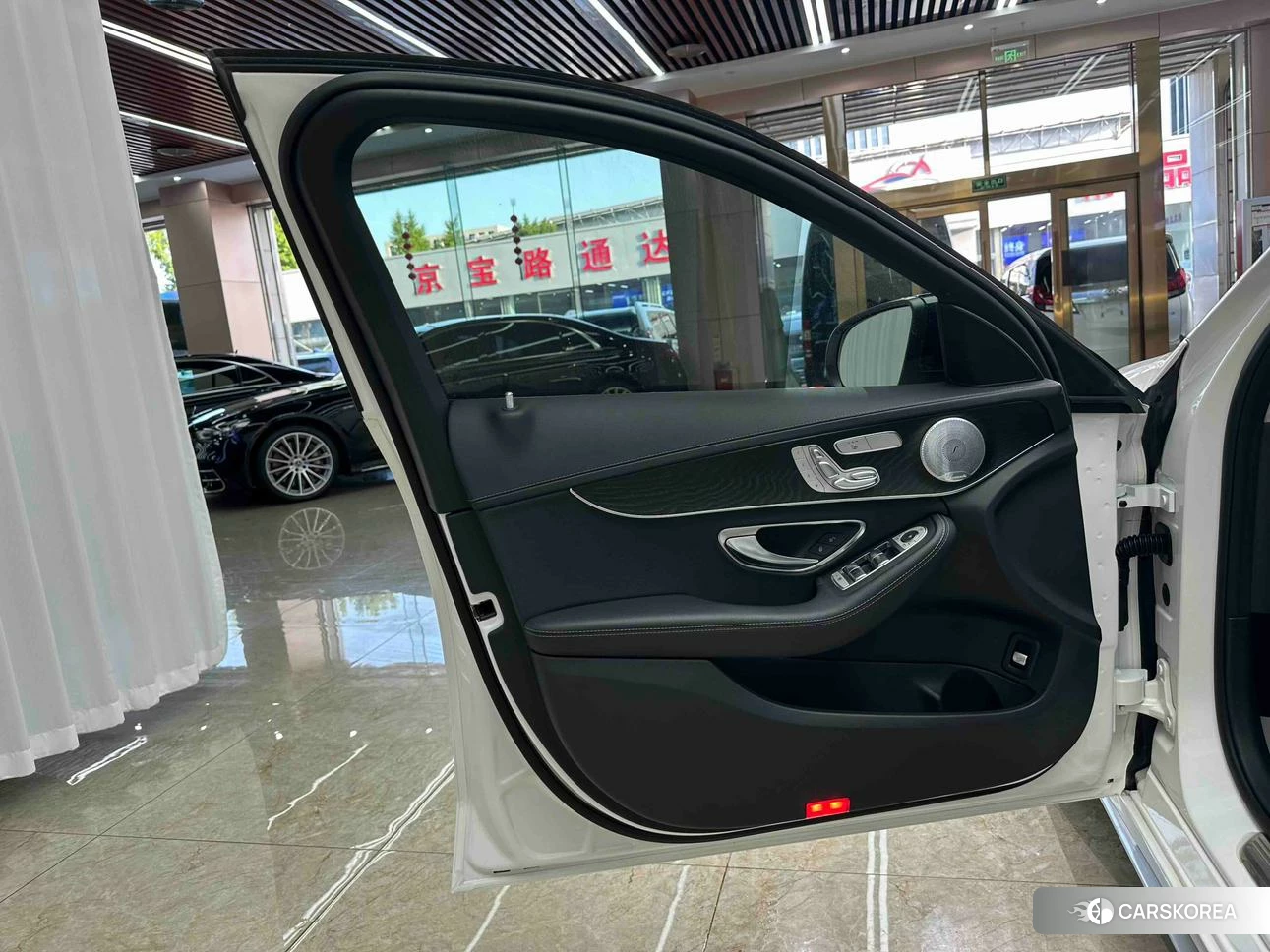 Mercedes-Benz C-class 2020 Белый из Китая, фото 4