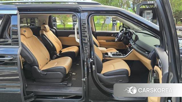 Kia Carnival 4th generation 2022 Черный из Кореи, фото 4