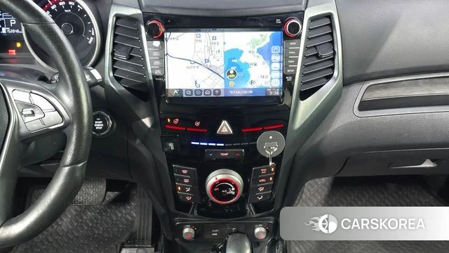 Ssangyong Tivoli Armor 2018 Белый из Кореи, фото 4