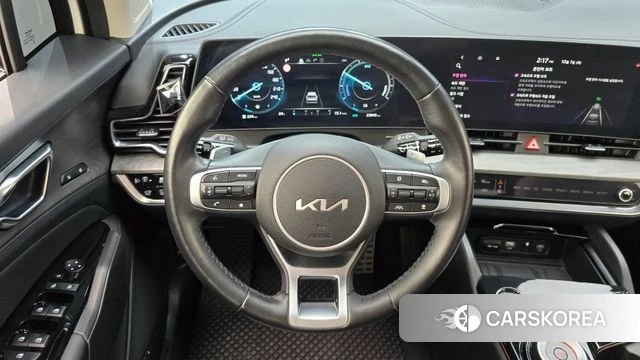 Kia Sportage 5th Generation Hybrid 2023 Белый из Кореи, фото 4