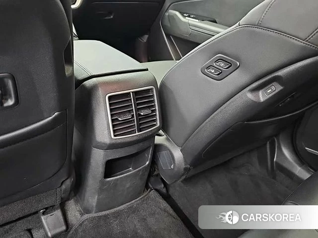Kia Sportage 5th Generation 2021 Белый из Кореи, фото 4