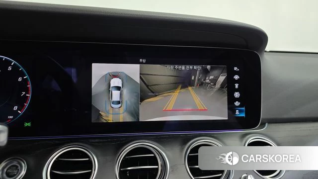 Mercedes-Benz E-Class W213 2022 Белый из Кореи, фото 4