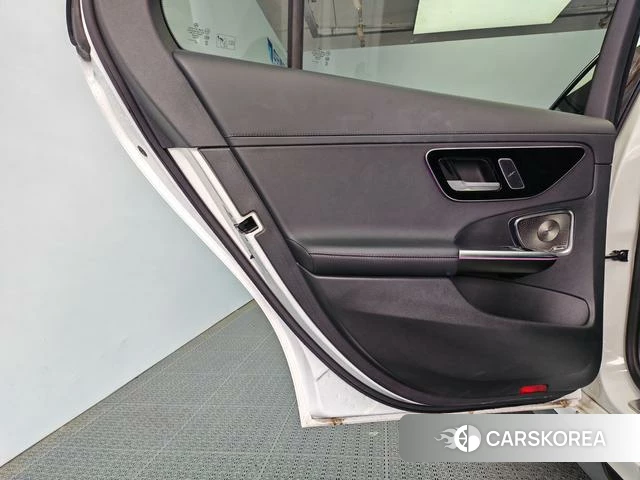 Mercedes-Benz C-class 2024 Белый из Китая, фото 4