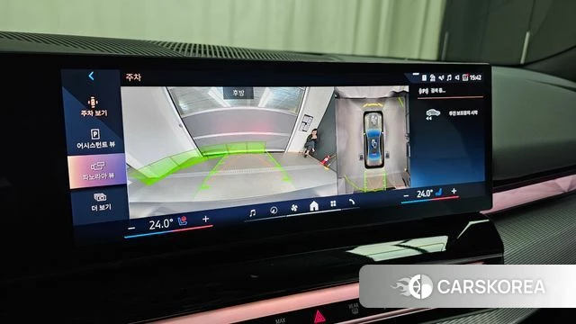 BMW 5 Series (G60) 2025 Серебристо-серый из Кореи, фото 4
