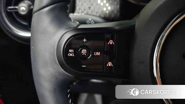 Mini Cooper Electric 2022 Серебряный из Кореи, фото 4