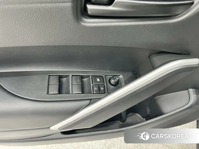 Toyota Frontlander 2023 Белый из Китая, фото 4