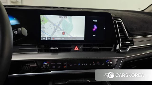 Kia Sportage 5th Generation Hybrid 2022 Белый из Кореи, фото 4