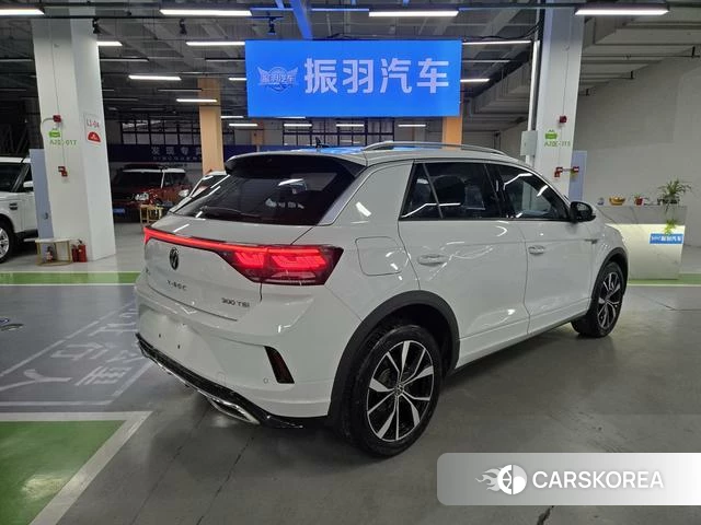 Volkswagen T-Roc 2024 Белый из Китая, фото 4