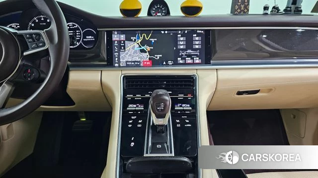 Porsche Panamera (971) 2018 Белый из Кореи, фото 4