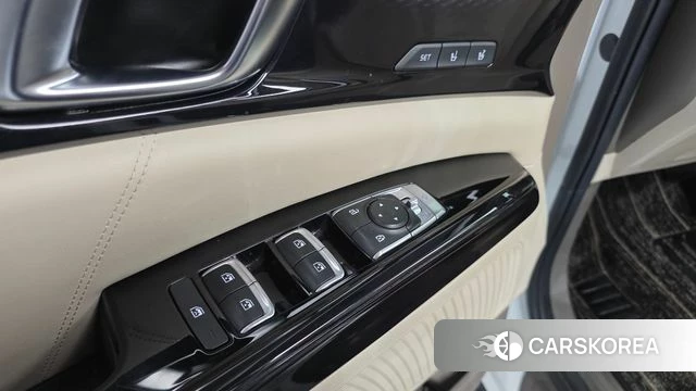 Kia Carnival 4th generation 2022 Белый из Кореи, фото 4