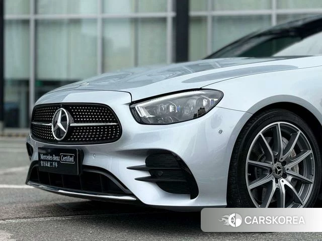 Mercedes-Benz E-Class 2021 Серебристо-серый из Китая, фото 4