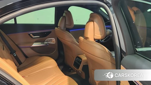 Mercedes-Benz E-Class W214 2026 Черный из Кореи, фото 4