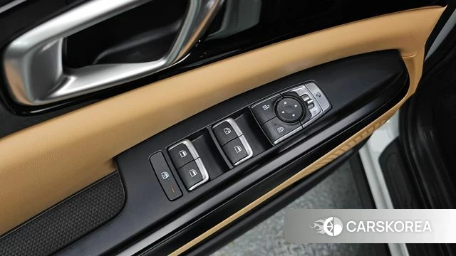 Kia Carnival 4th generation 2022 Белый из Кореи, фото 4