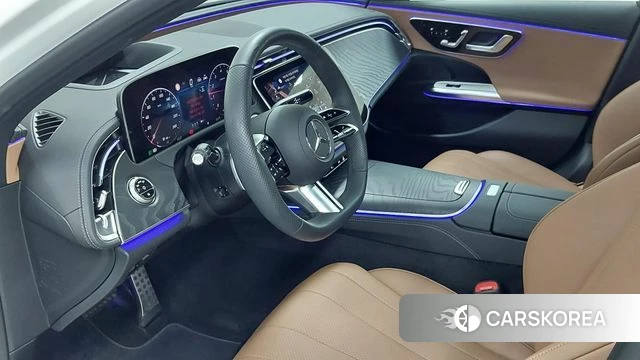 Mercedes-Benz E-Class W214 2026 Белый из Кореи, фото 4