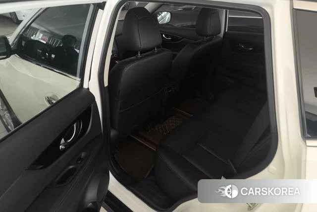 Nissan X-Trail 2021 Белый из Китая, фото 4