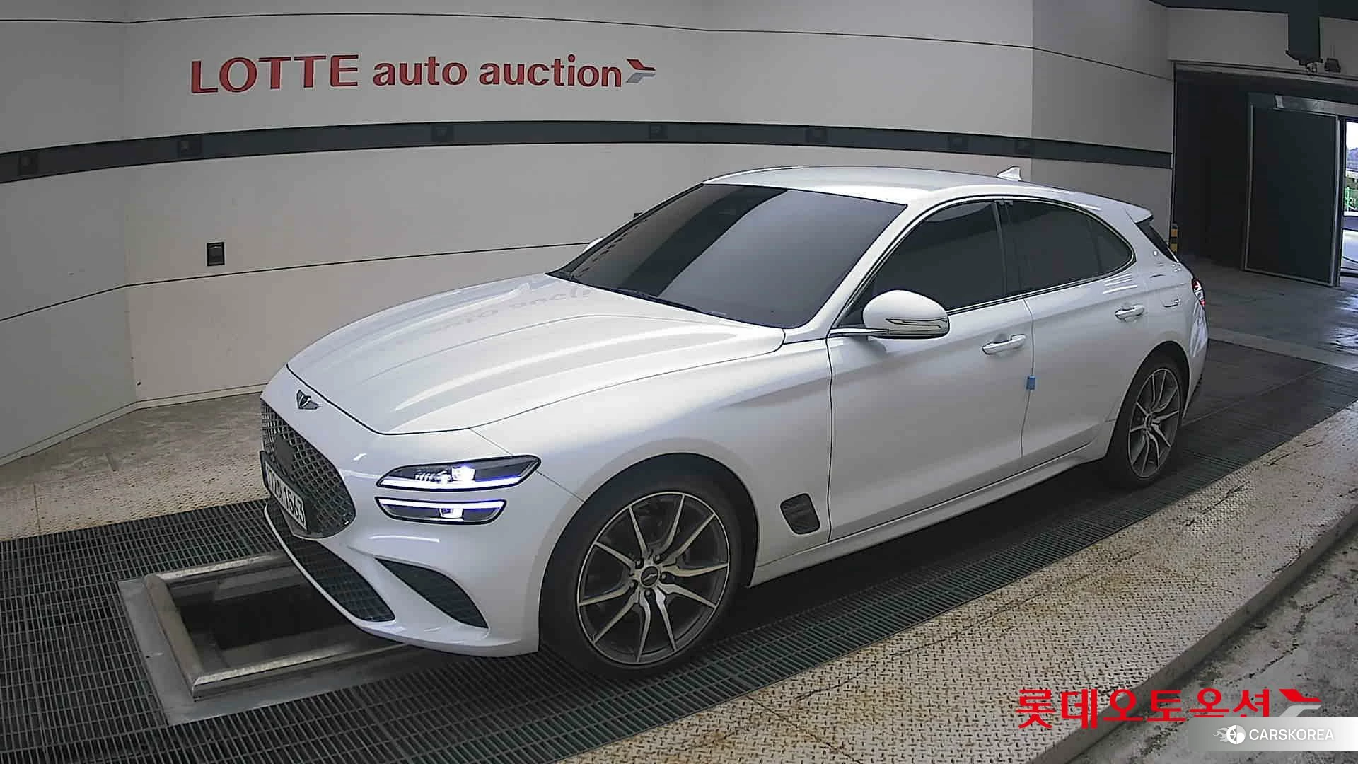 Hyundai G70 SHOOTING BRAKE 2023 Uyuni White из Кореи, фото 4