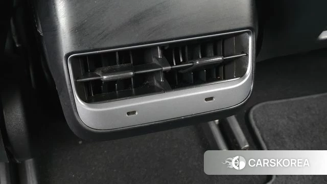 Tesla Model 3 2021 Белый из Кореи, фото 4