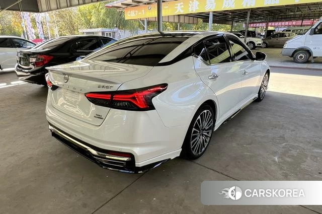 Nissan Altima 2022 Белый из Китая, фото 4