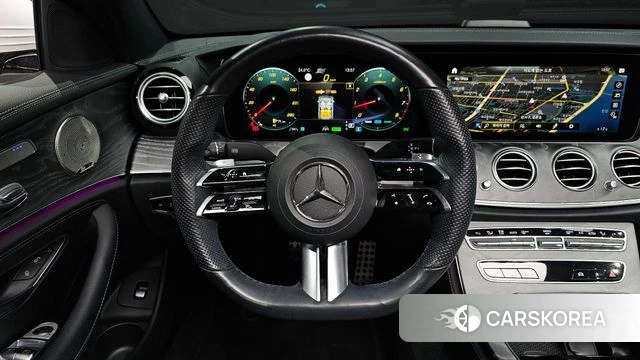Mercedes-Benz E-Class W213 2022 Белый из Кореи, фото 4