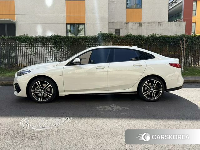 BMW 2 series 2023 Белый из Китая, фото 4