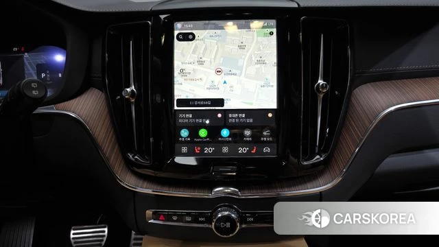 Volvo XC60 second Generation 2024 Черный из Кореи, фото 4