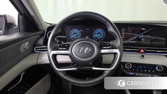 Hyundai Avante (CN7) 2022 Серебристо-серый из Кореи, фото 4