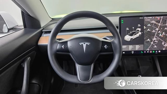 Tesla Model 3 2021 Белый из Кореи, фото 4