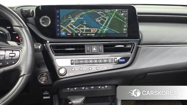 Lexus ES300h 7th generation 2025 Белый из Кореи, фото 4