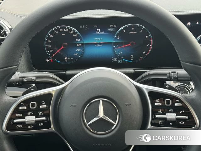 Mercedes-Benz GLA 2021 Синий из Китая, фото 4