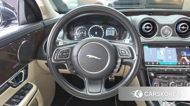Jaguar All New XJ 2019 Черный из Кореи, фото 4