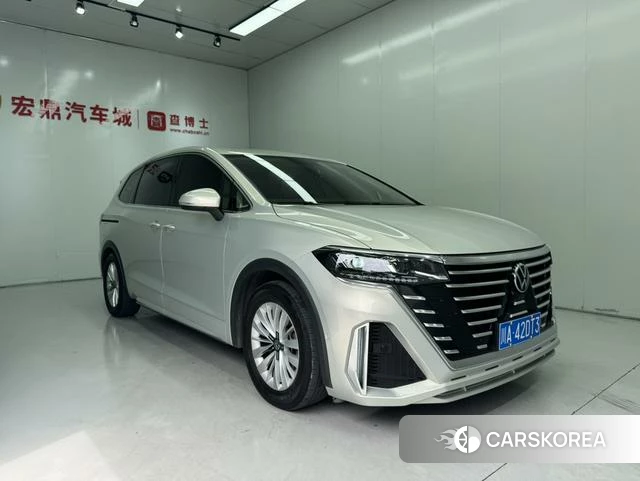 Volkswagen Viloran 2021 Шампань из Китая, фото 4