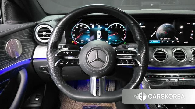 Mercedes-Benz E-Class W213 2021 Серый из Кореи, фото 4