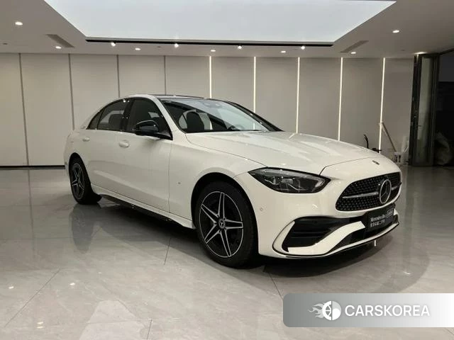 Mercedes-Benz C-class 2024 Белый из Китая, фото 4