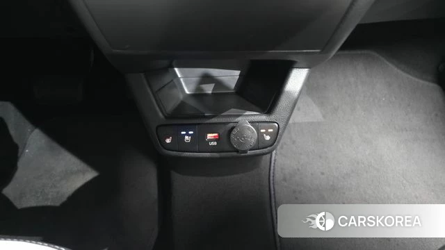 Kia The New Kia Ray 2023 Белый из Кореи, фото 4