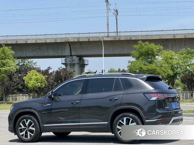 Volkswagen Tayron 2024 Черный из Китая, фото 4