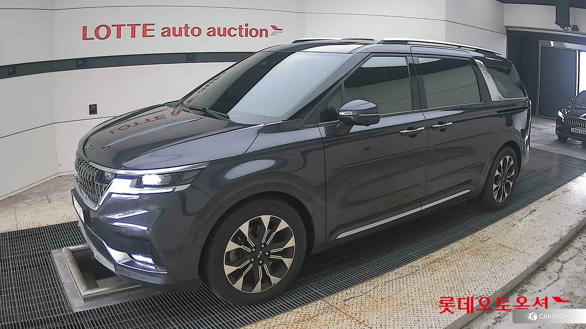 Kia Carnival Limousine 2021 Другое из Кореи, фото 4