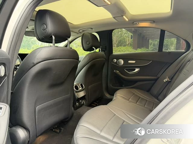 Mercedes-Benz C-class 2021 Белый из Китая, фото 4