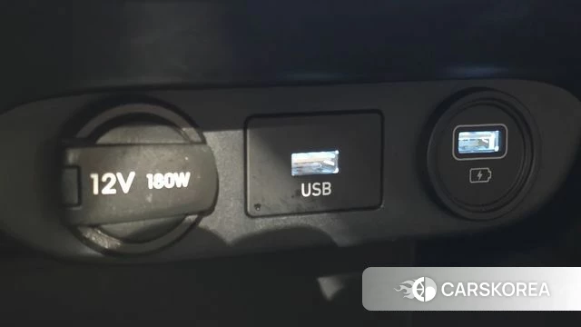 Hyundai Avante Hybrid (CN7) 2023 Белый из Кореи, фото 4
