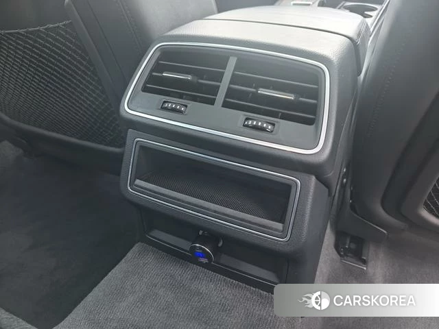 Audi A7 2021 Темно-серый из Китая, фото 4