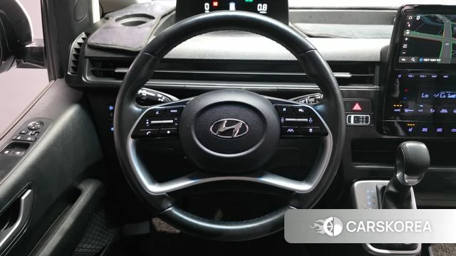 Hyundai Staria 2023 Белый из Кореи, фото 4