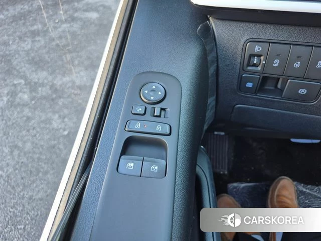 Hyundai Staria 2025 Черный из Кореи, фото 4