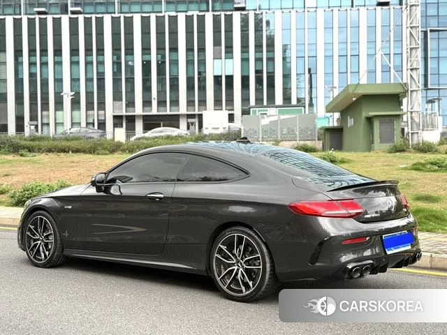 Mercedes-Benz AMG C-Class 2022 Темно-серый из Китая, фото 4